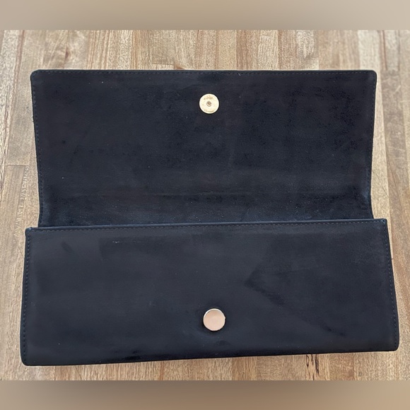 Gucci Suede Crystal Broadway Clutch - Picture 6 of 10